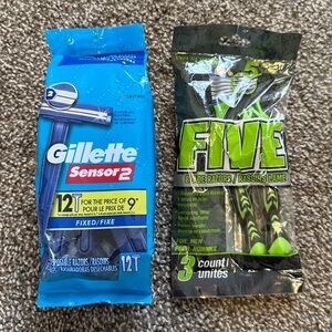 Gillette / Assured Men Razors
